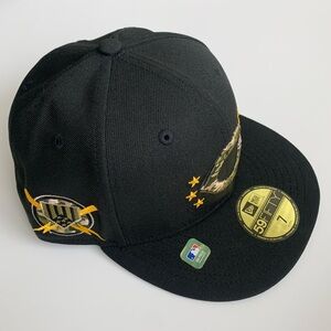 New Era Cincinnati Reds Armed Forces Camo Embroidered Fitted Hat NWT